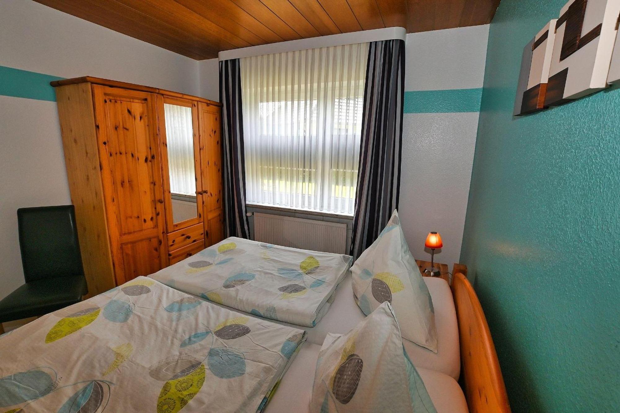 Haus Lily Nr.02 Bis Zu 6 Personen Davon Max. 2 Kinder Busum Exterior photo